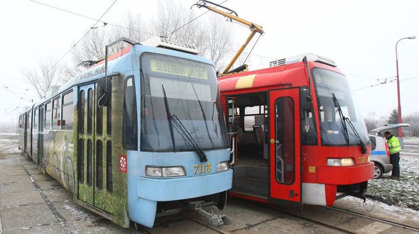 782025_bratislava-elektricka-nehoda-chlapec-zranenie-sumracna.jpg